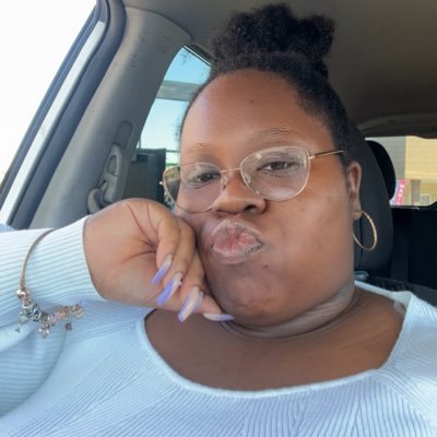 OldsoulChick Profile Picture