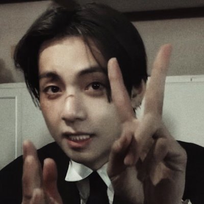 #TAEHYUNG: i will love you in slow motion ☆.・。゚ fan acc: | #방탄소년단 | #vcut | @BTS_twt tete loml
➵ ɴᴏᴡ ᴘʟᴀʏɪɴɢ :: ᴡɪɴᴛᴇʀ ʙᴇᴀʀ ʙʏ ᴠᴀɴᴛᴀᴇ