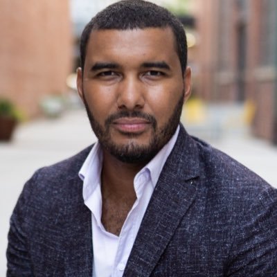 Podcaster-ESPN Sports Insider-Journalist-Husband-Father-Texas Alum