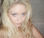 LeanneHunt1's profile picture. I'm full of joys! I love socializing with people and meeting them. I'm open, if you ask my opinion about something respectfully I will tell you the truth!