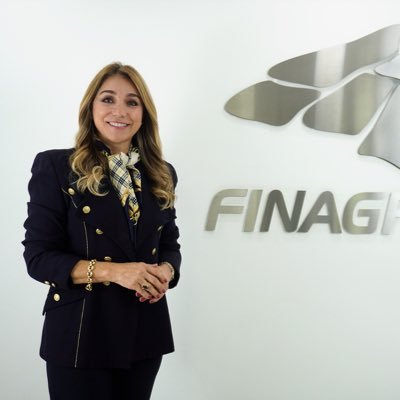Economista. Presidenta de @Finagro, trabajando por la #DemocratizacióndelCrédito en el campo🇨🇴.
