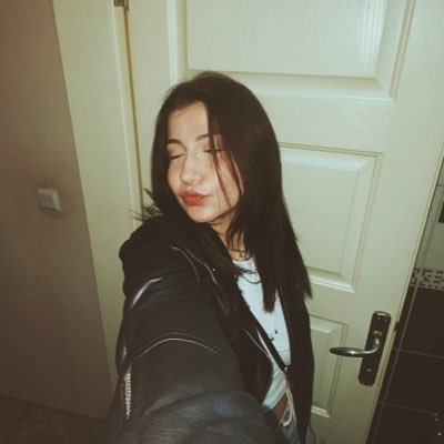 tubanuursakar's profile picture. 