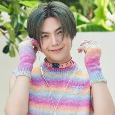 I'm one of the 1%
🦋 Beyourluve 🦋
kpop multi stan 🦋
24🦋
FAN ACCOUNT