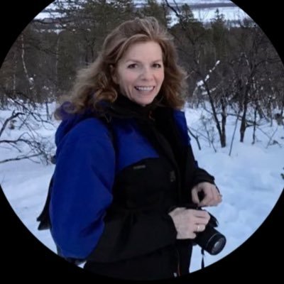 Freelance editor. Advanced Professional Member of @The_CiEP, hillwalker and skier with a passion for mountain literature. Powered by #greentherapy