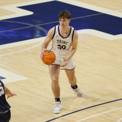 logmck22's profile picture. Trine MBB 26’