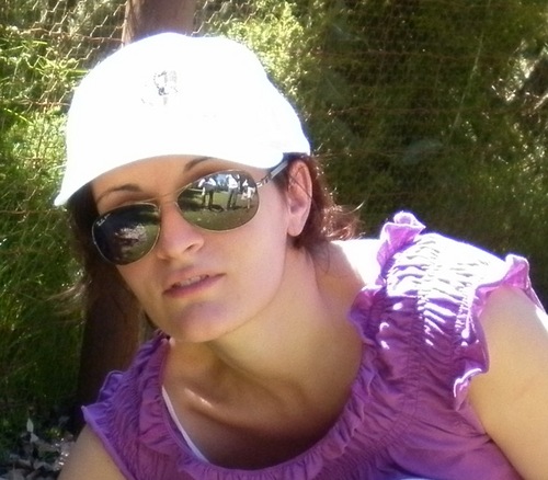 Kangoobride's profile picture. Curious writer and observer, crazy traveller, movies eater!Always ready to discover new places, habits and trends all around the world to enrich my life!