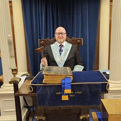 Warrant of Constitution: 2nd February 1949. Consecrated 22nd June 1949.
Northbourne Lodge 6827 is a proud member of the Dorset province.