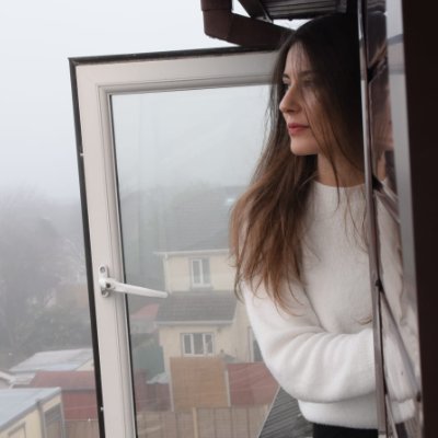 rovskicorrie's profile picture. 