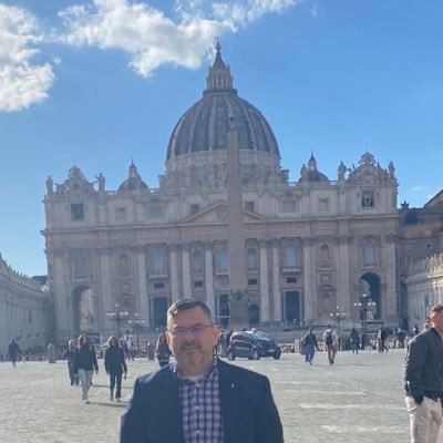 Catholic/husband/father. TLM. ret Naval Aviator, Rosary/day. Pro eternal life. RT is not an endorsement. Sir P-rez, BJJ 🟦 #Catholictwitter . Psalm 19