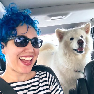 Player of cute games, writer of bitter words with pretty fountain pens and sparkly inks. User of loud mechanical keyboards.