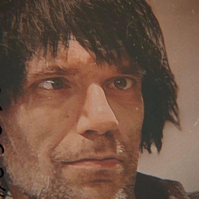 Fredl0s's profile picture. Artist, Music Producer, Song writer, Musician, audio  guy & rock & roll nerd from Tromsø, NO, currently in Fredrikstad. 💖Music.