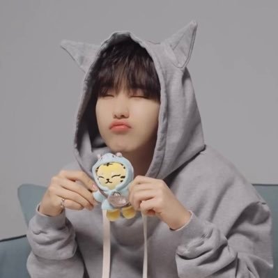 จะชม #HOSHI ว่า”น่ารัก” ทุกวัน~🐯 (ง'̀-'́)ง คลั่งรัก ซอกมิน~❤ Fan Accout :CARAT เป้าหมายปี 68 : รวย รวย รวย ค่าาาา ఇ◝‿◜ఇ