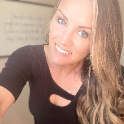 MindyBacksen's profile picture. "Question with boldness. Hold to the Truth. Speak without fear." - Beck