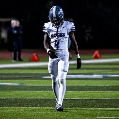 Gaither high school ‘26| ATH | 6’0| 165 |4 ⭐️| 4.34 40 | 3.92 GPA| 100m-10.57