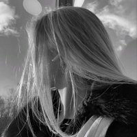 ᴜᴢᴀʏʟɪ👽 (@zeyneb_amiroffa) Twitter profile photo