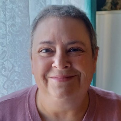 vickyblum's profile picture. tout désastre renferme le germe de la grâce (Eckhart Tolle)