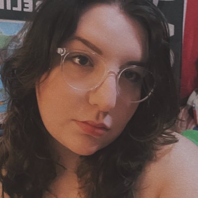 Twitch affiliate she/They 19 I think im pretty cool and funny... sometimes