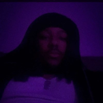 eliahwarrz's profile picture. hi