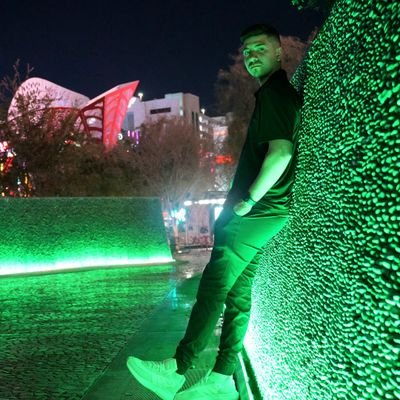 father to 1/ part time streamer/ full time chasing my dreams!