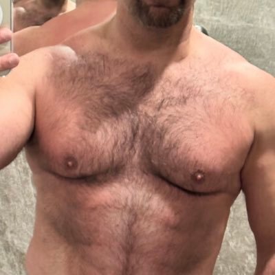 hungry4coc's profile picture. DM me if you wanna get sucked or wanna breed hole. . Love🦶🏻too. Very kink friendly 😈🐷💦