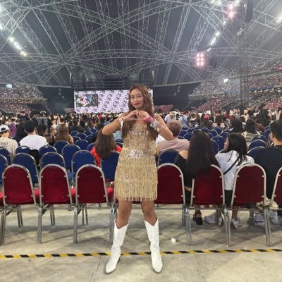 Rhein Hennessy 👑 Stream #TSTTPD 🪶I LOVE TAYLOR SWIFT FOREVER AND ALWAYS 💕 Filipino Swiftie since 2008 💕