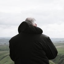 国語を教えることを生業とする者です。現在は塾や中高一貫校で指導する傍ら、noteやYouTubeで国語学習のためのコンテンツ作りに勤しんでいます。