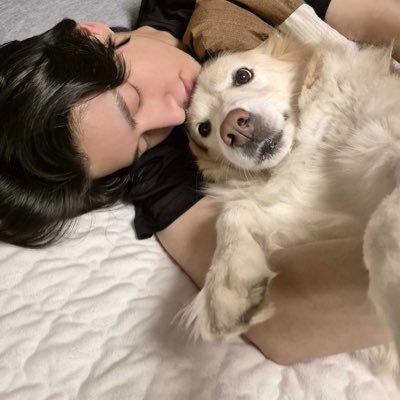 lalalalaloolah's profile picture. 