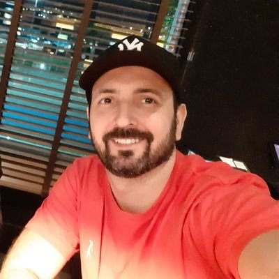 rgkrauss_'s profile picture. 💡