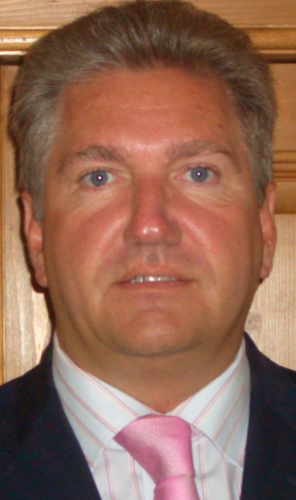 LeonBoenne's profile picture. Available for new challenge