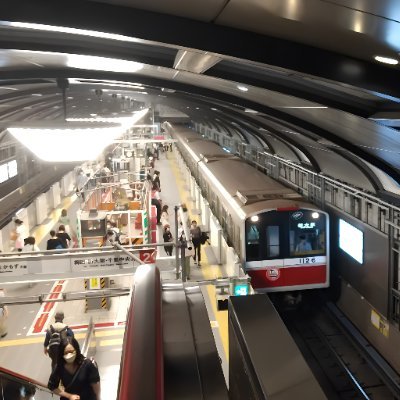 高校生でまだまだ未熟ですが仲良くしてくだされば幸いです。
古い電車が好きです(˶' ᵕ ' ˶)
あと甘いものが好き