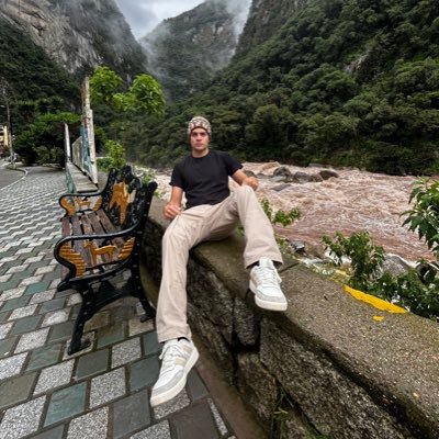 no tengo nada interesante que aportar a la vida, sígueme 🇵🇪
