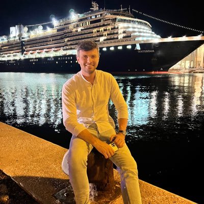 AndyZicu's profile picture. 