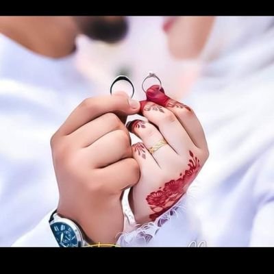 __شکوے اتنے کہ  پوری کتاب لکھ  دوں 
صبر اتنا کہ ایک لفظ نہ کہوں🥀🖤