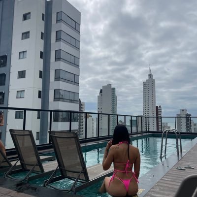 A má notícia é que o tempo voa. A boa, é que você é o piloto. 29/04 ❣ Lavínia 🎀 insta: https://t.co/NMZj0VMzI5