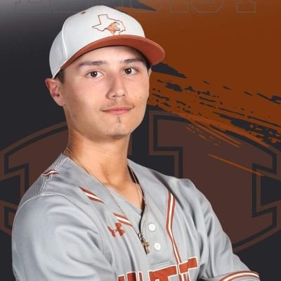 Hutto High School (TX) | 3.95 GPA | Class of '25 🎓|  5'9 145 LBS | Baseball | Utility | Uncommitted | NCAA ID 2301772569