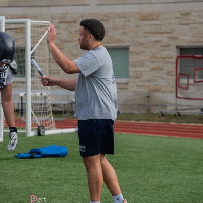 GA OL Assistant Washburn University - BS South ‘18 - Washburn ‘23