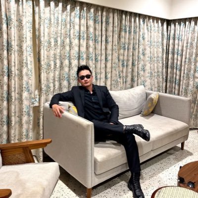 TherealWhale_15's profile picture. Dominate and conquer everything. The world is my playground.