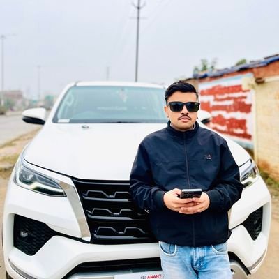 Kuldeep01052052's profile picture. 