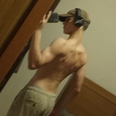 soares_cai19530's profile picture. 