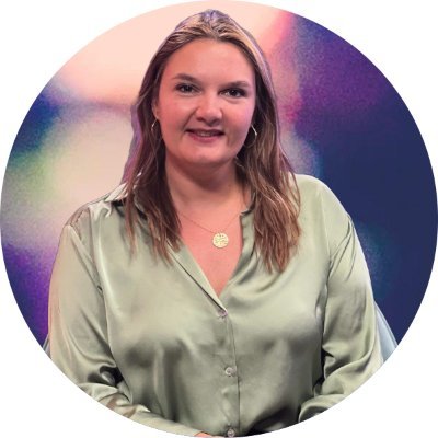 Clo_Demeyer's profile picture. Analytics mind, philosophical heart. Exploring AI, cognition, and how technology reshapes the way we understand ourselves. Views are my own.