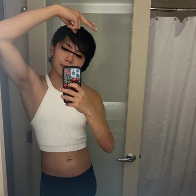 lookitslunalove's profile picture. 18+ only 😇
-trans | nb | she/they
-24 yo