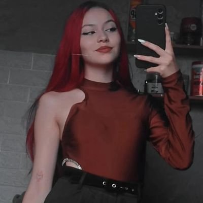 akebi42's profile picture. Vestibulanda de Med, Formanda de T.I 🙏