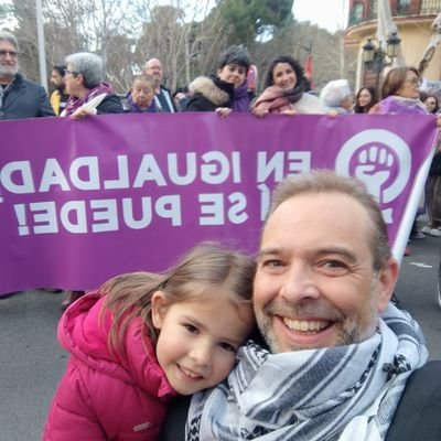 Entre otras cosas, teórico , y ahora práctico, de un mundo mejor.Militante del Círculo  Podemos Albacete. Soy Resistencia.