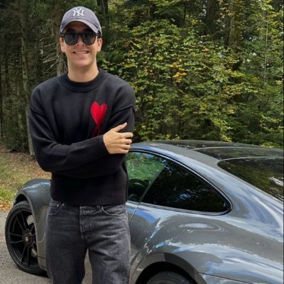 Myroplares's profile picture. 🔮 Fortune-teller extraordinaire in the world of crypto, channeling the spirit of MF DOOM | Decrypting the language of blockchain, one prediction at a time.