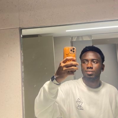 withBoma's profile picture. 🇳🇬 Matt 6:33 all my dreams will come, true