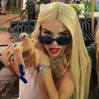 ✧⁠*⁠。just an AVA MAX obsessed