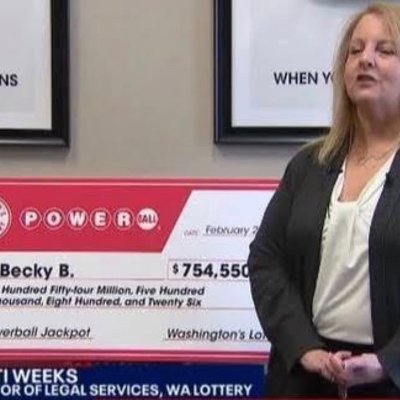 Grocery store worker single mother of a daughter, winner of the powerball lottery jackpot, giving back to the society with various debts #MAGA  #PATRIOTS