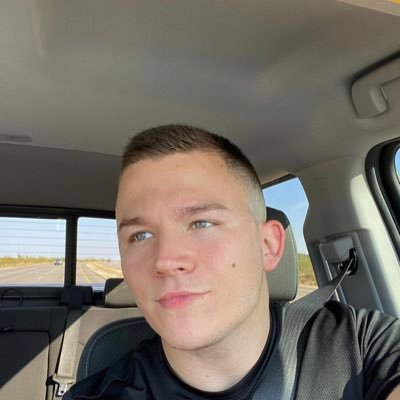 haynesbrian024's profile picture. Living by the beat of my own 🥁 Chasing my sunset 🌅 Peace ☮️🕊️and love 💕 Each one 🕜 each one 💕🕊️❤️🌅🌇🥳🌻🌻✨⛅🥳