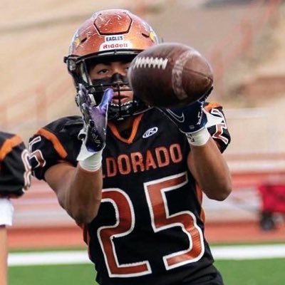 •RB/Slot Wr Eldorado 25’ •GPA 3.2 5’8• •170lbs•Bench-250•Squat-385• Powerclean-225• Phone #575-288-5716 NCAA ID #2402220045