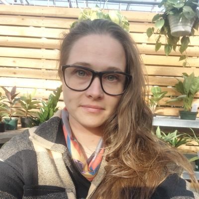 hippiebitch90's profile picture. 